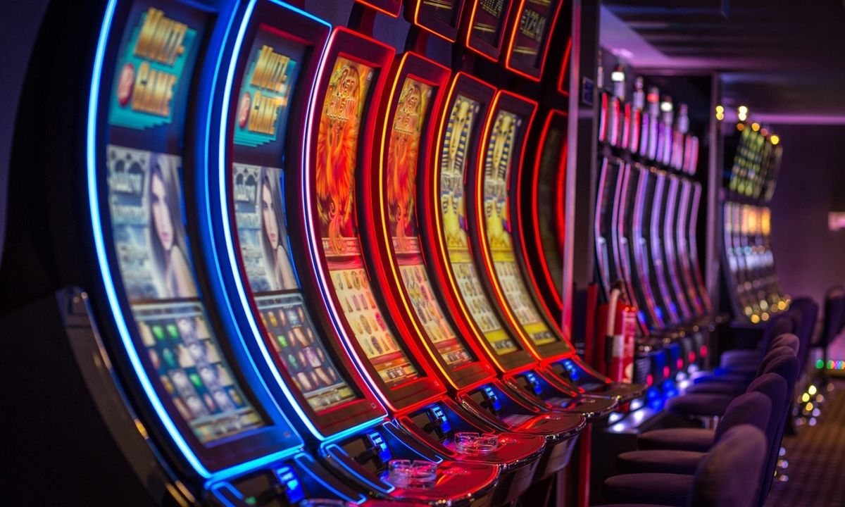 پاکستان کے نئے lucky 100 gameکیسینو کھلاڑیوں کے لیے خوش آمدید بونس